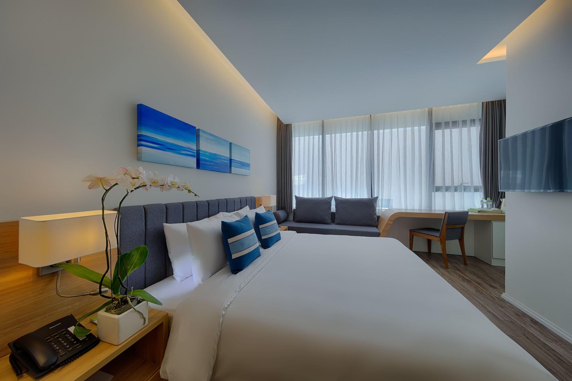 Belle Maison Parosand Da Nang Hotel -Managed By H&K Hospitality Exterior photo