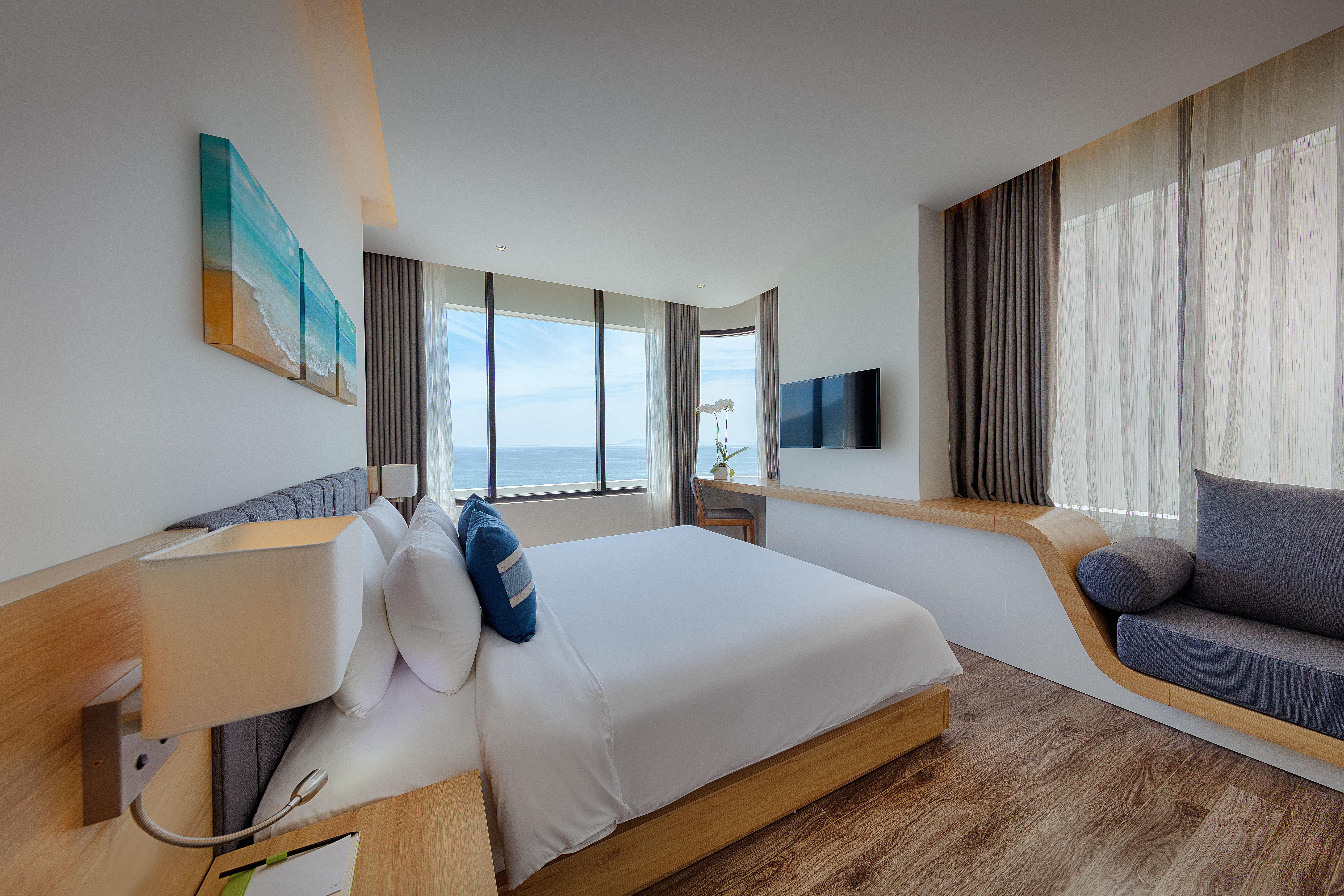Belle Maison Parosand Da Nang Hotel -Managed By H&K Hospitality Exterior photo