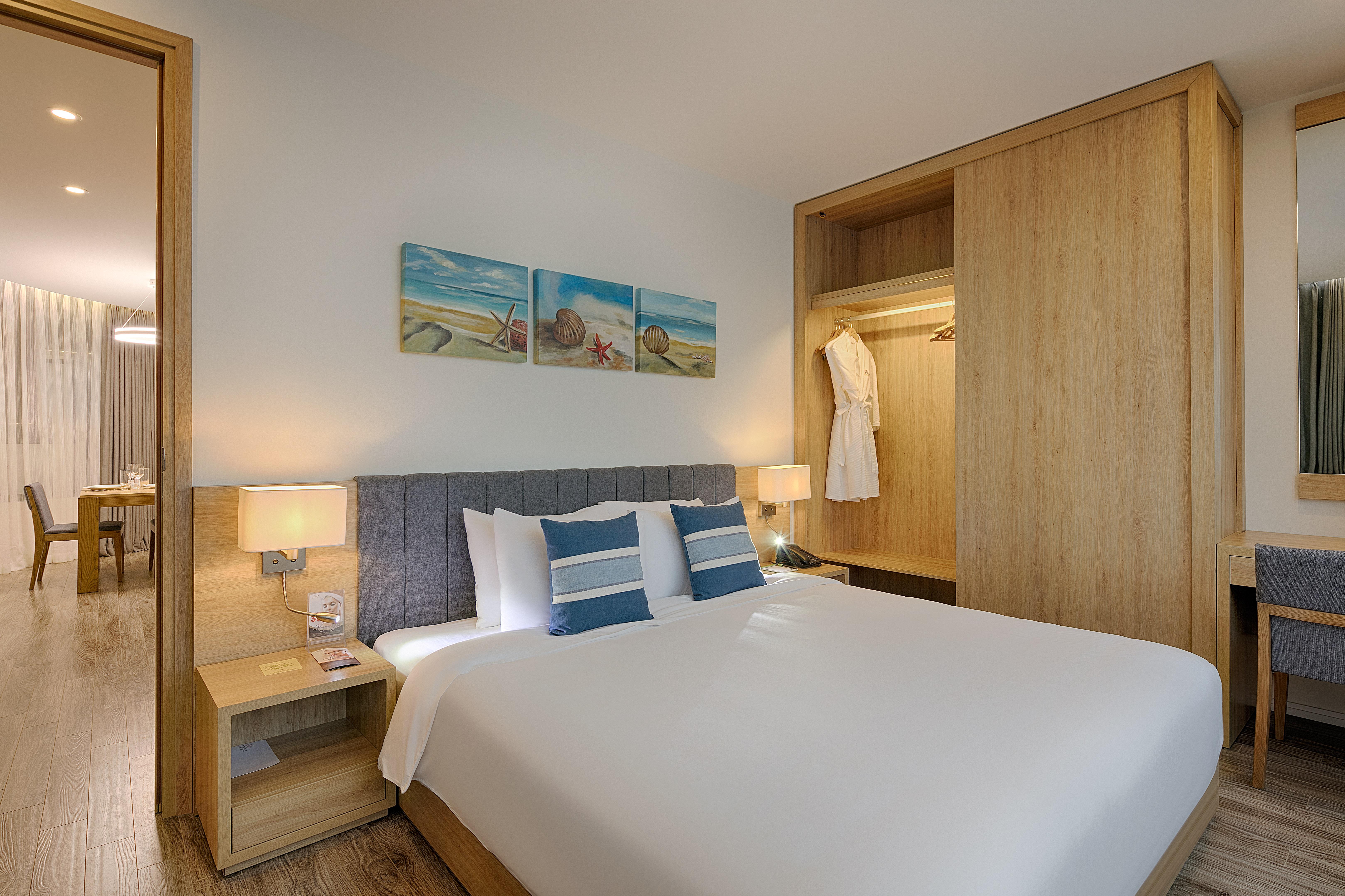 Belle Maison Parosand Da Nang Hotel -Managed By H&K Hospitality Exterior photo