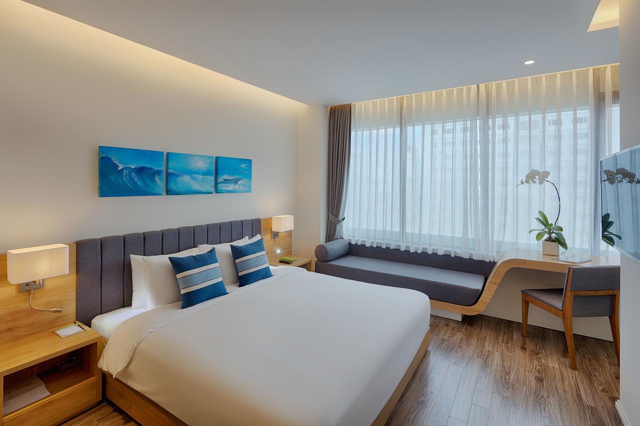 Belle Maison Parosand Da Nang Hotel -Managed By H&K Hospitality Exterior photo